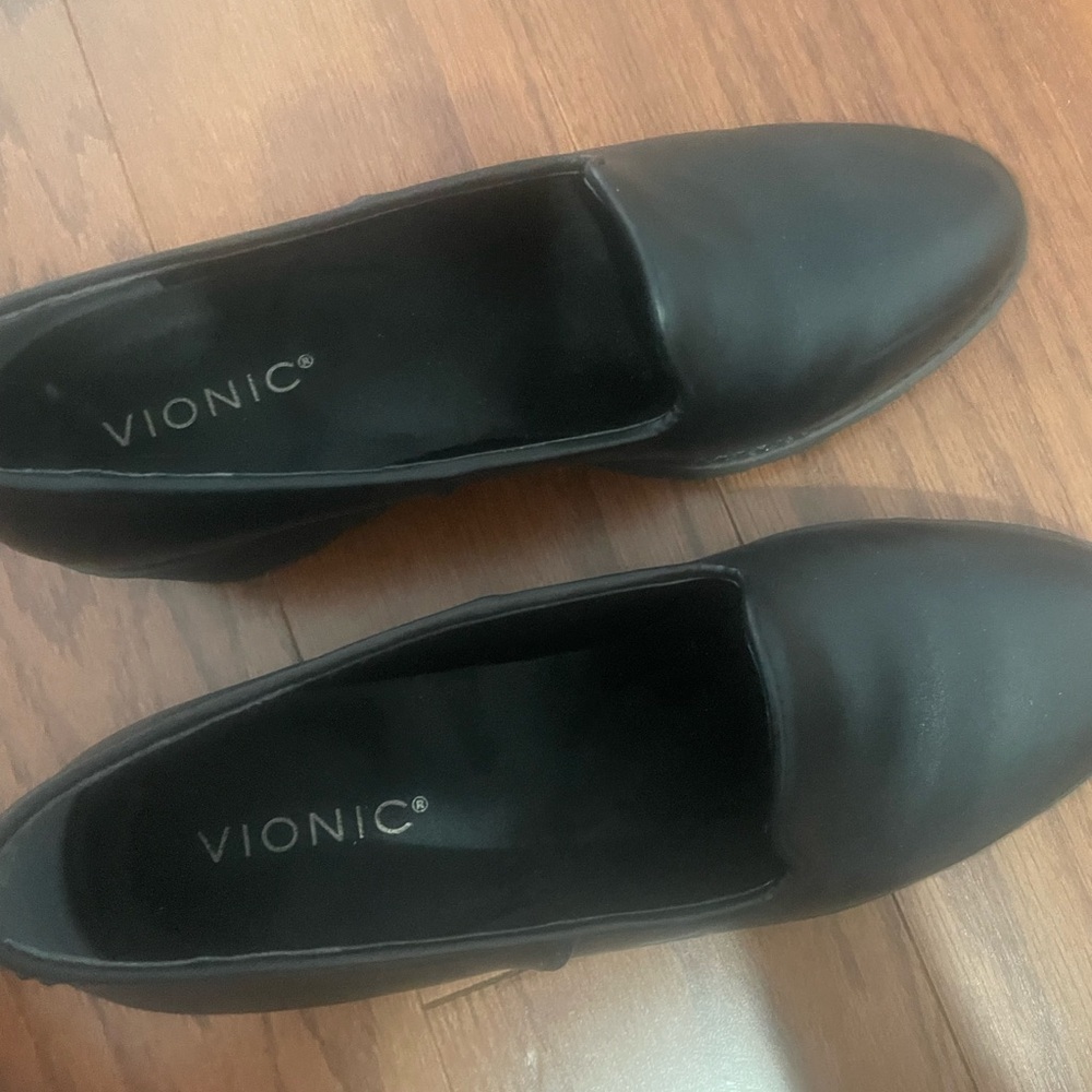 Women’s Vionic Loafers